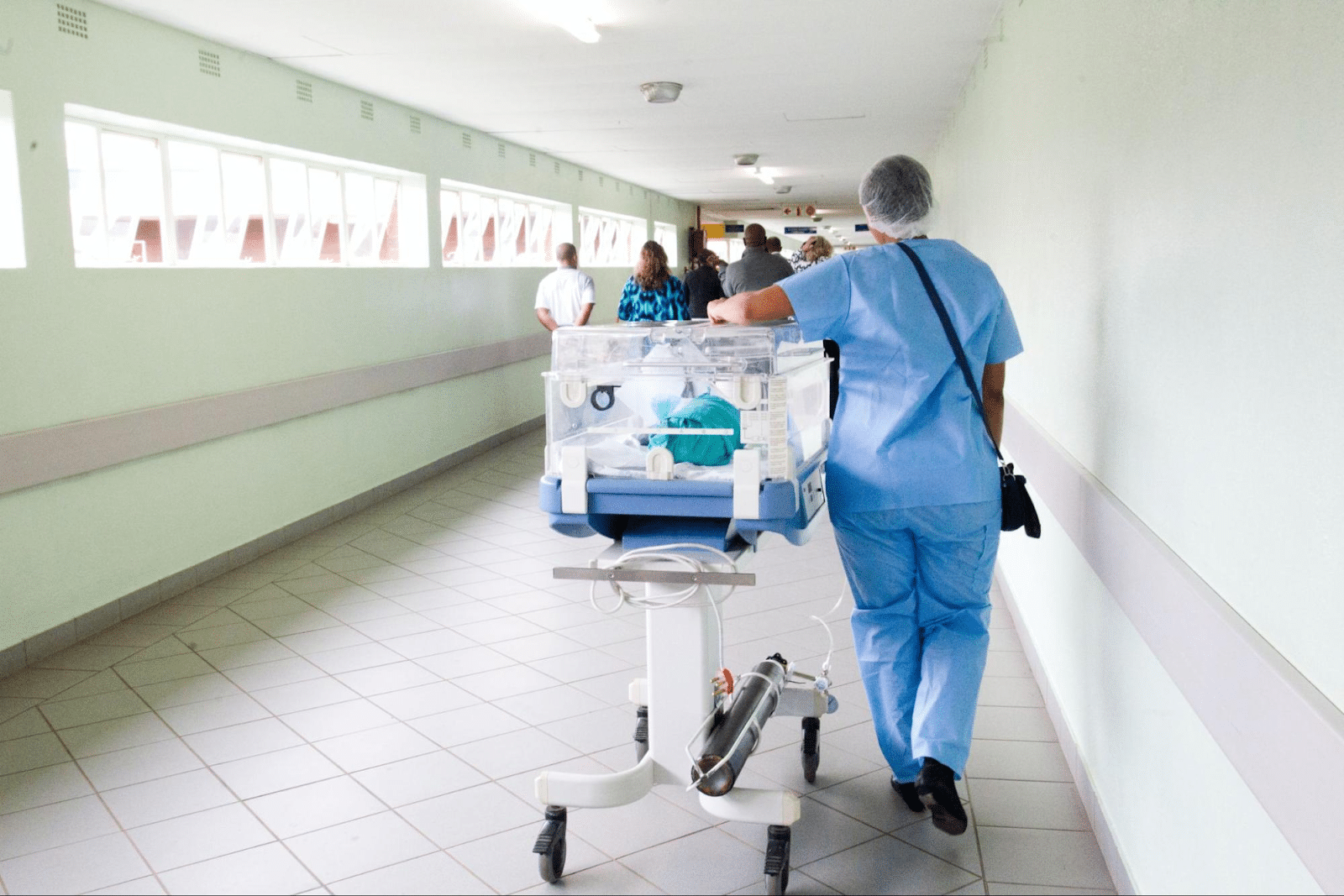 A image of a hospital staff member following HAI prevention measures.